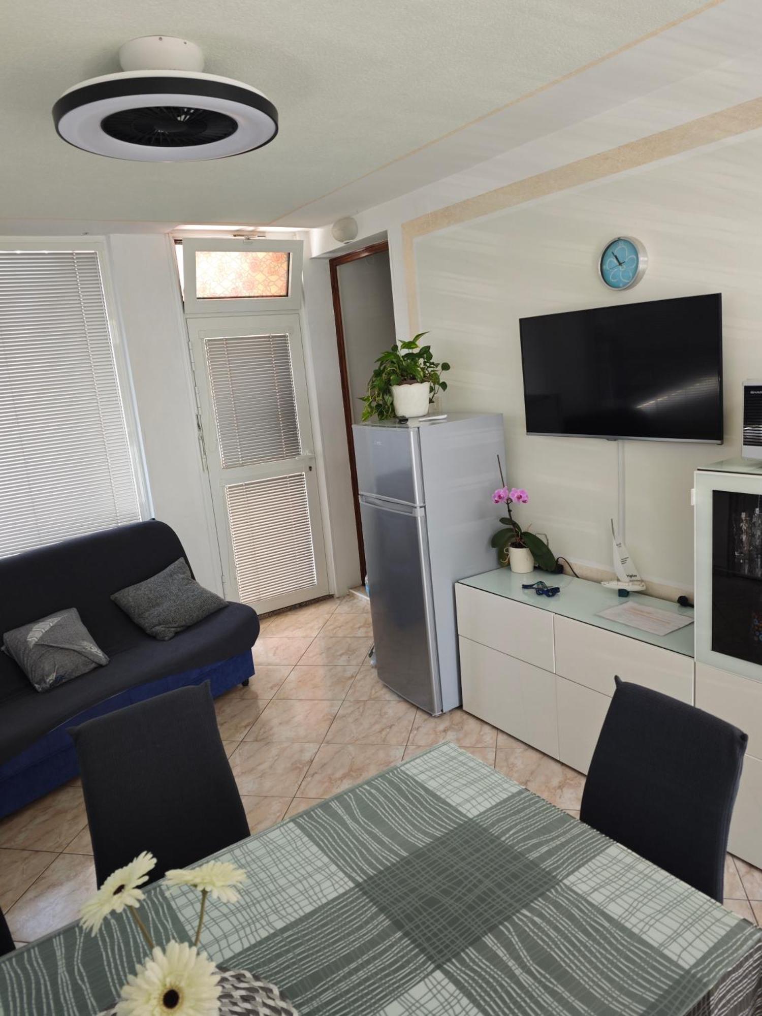 Apartments Miklus ปอร์โตรอซ ภายนอก รูปภาพ